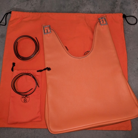 Hermes Orange Clemence Leather Massai Shoulder Bag - Picture 2 of 8